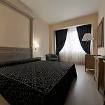 Mediterraneo Hotel 3*