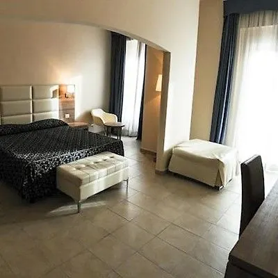 Mediterraneo Hotel