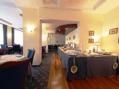Mediterraneo Hotel