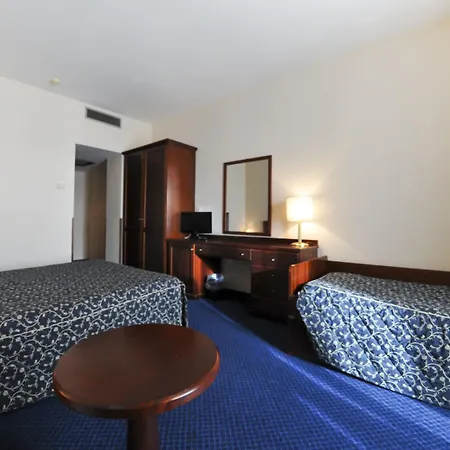Hotel Mediterraneo