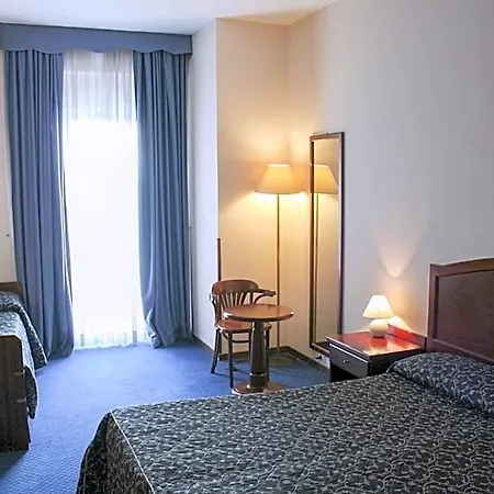 Otel Mediterraneo 3*