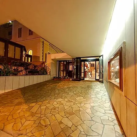 Mediterraneo 3* Civitavecchia